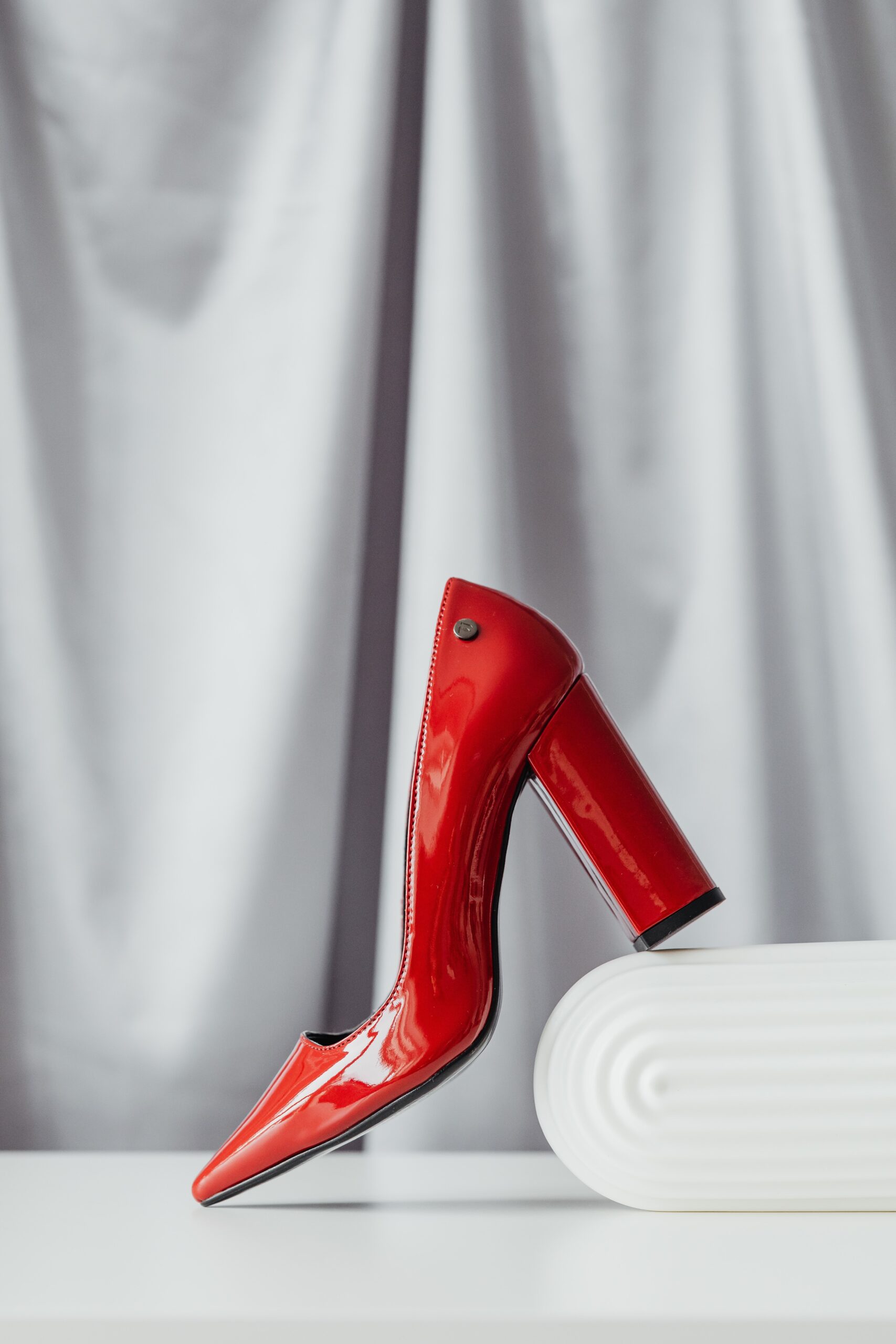 How to DIY Repair a Shoe Heel?