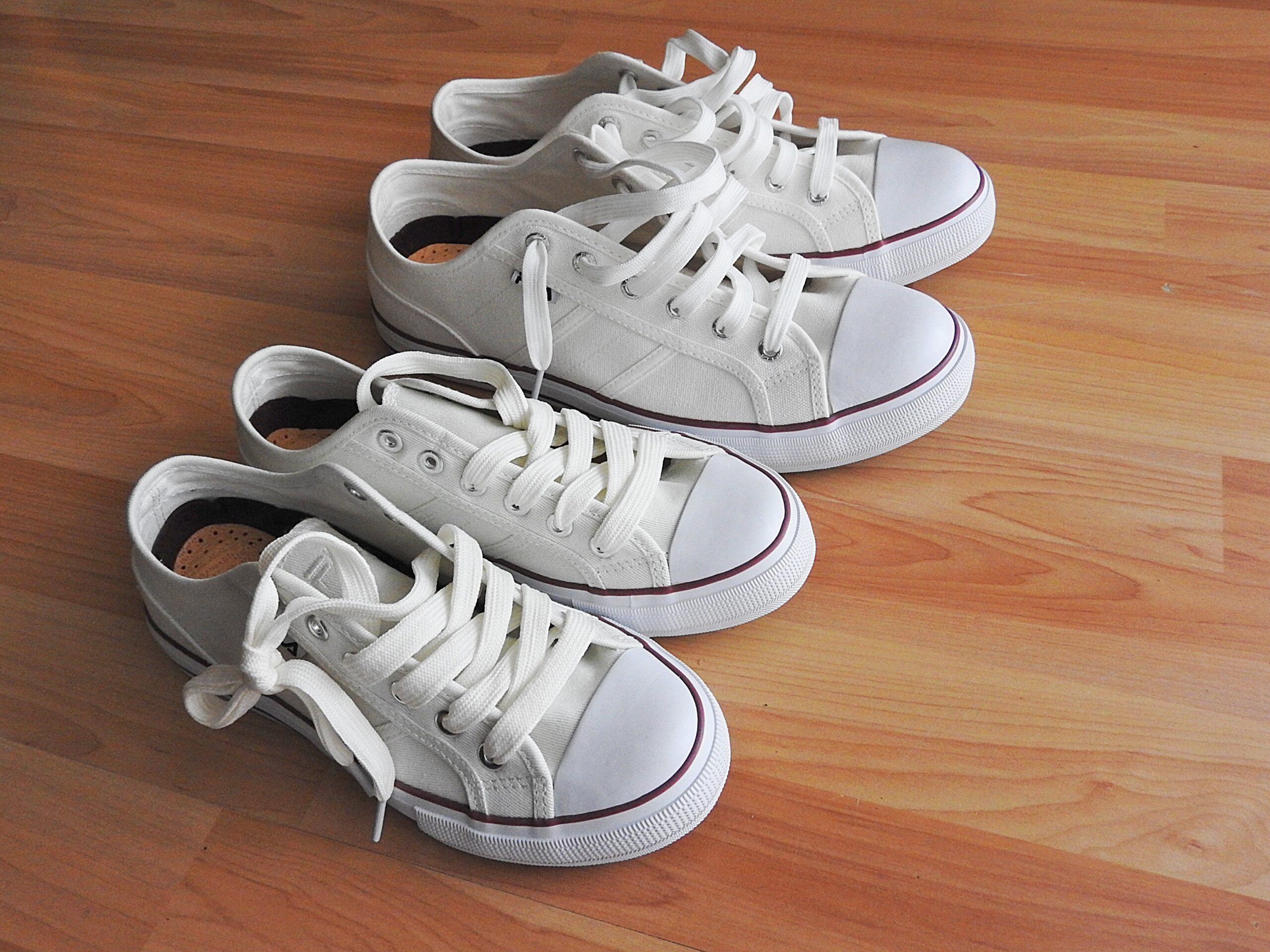 Cleaning White Shoes: Your Ultimate Guide to Brightness