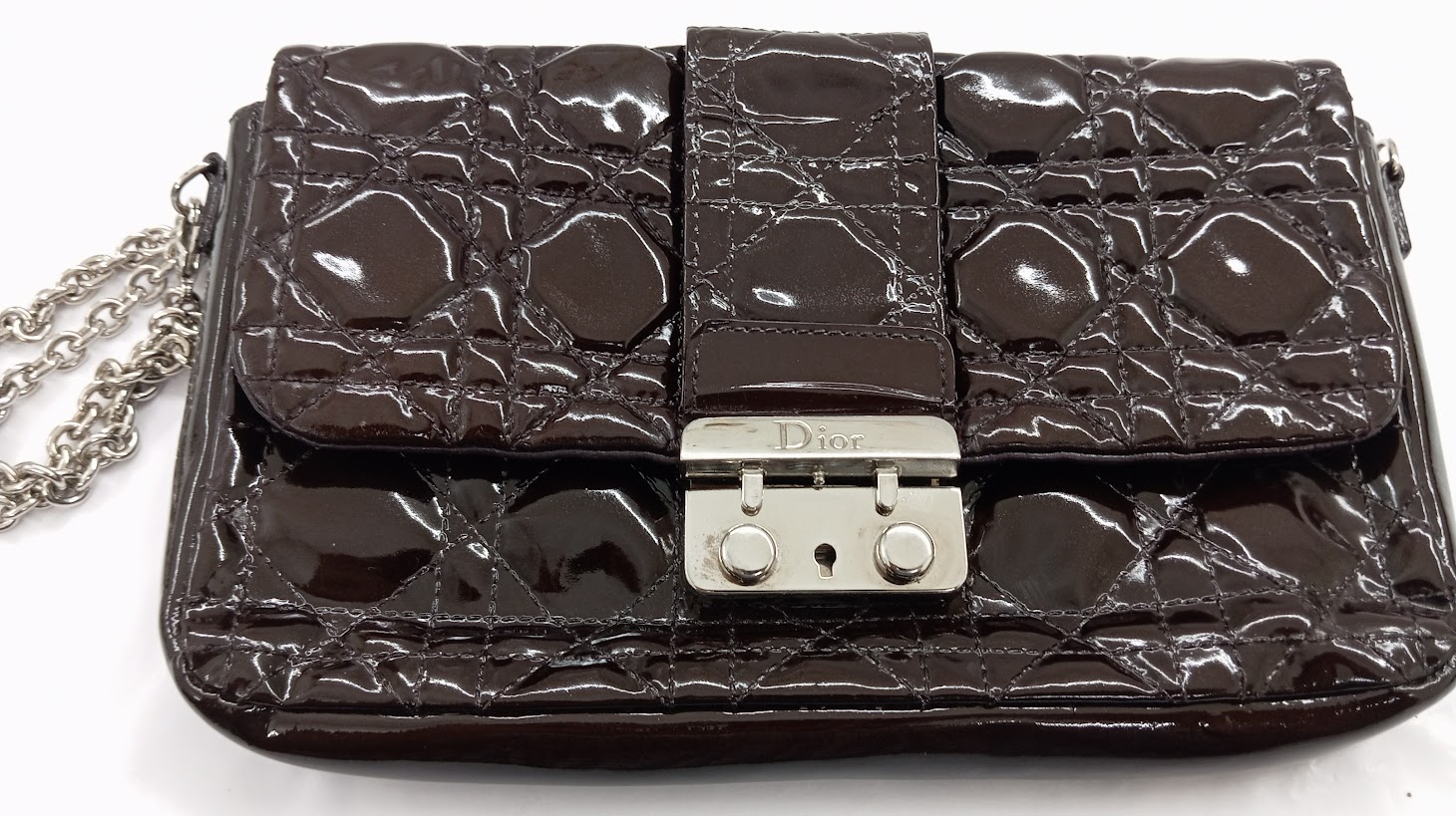 how to take care of your luxury handbag 