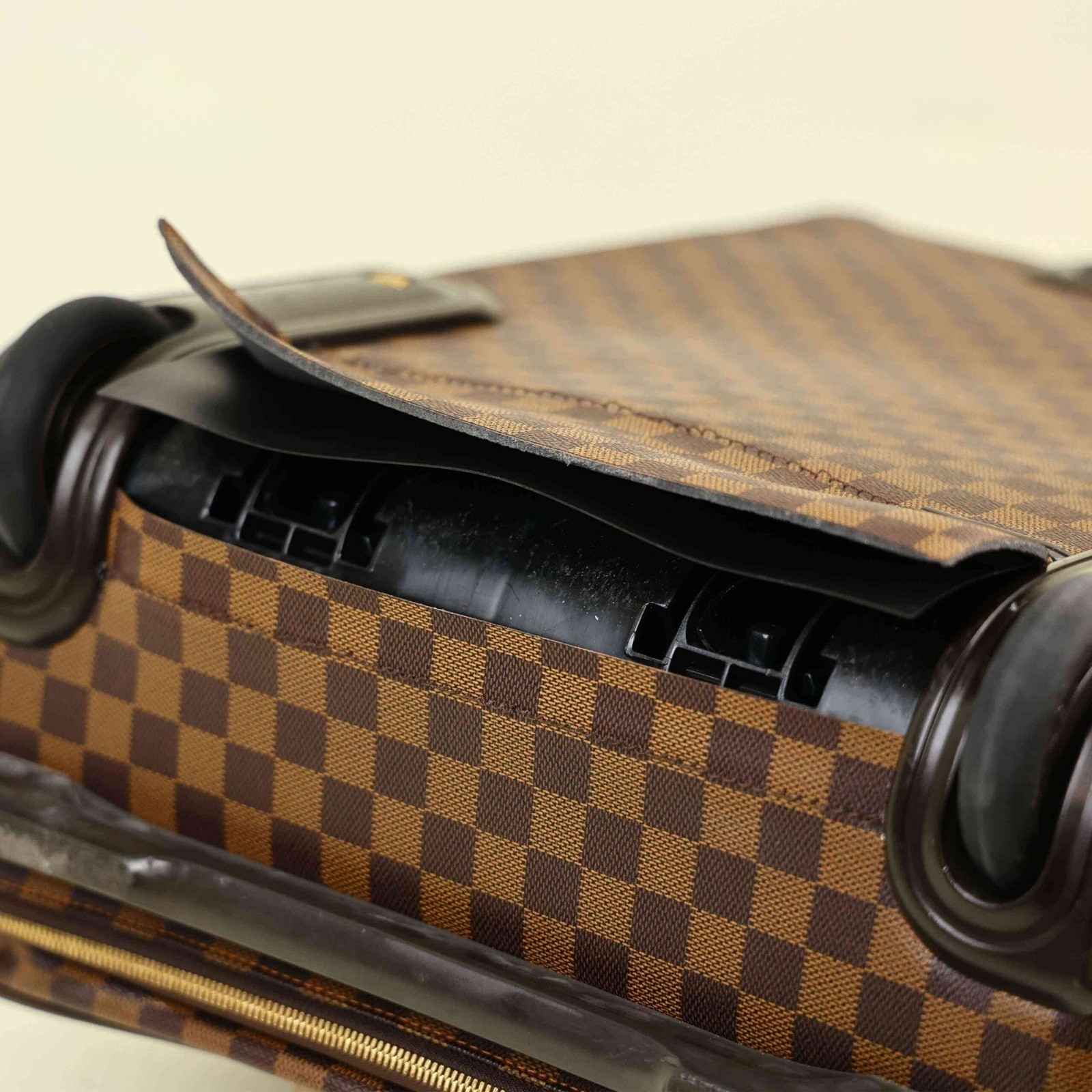 Leather Golf Bag before